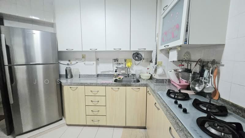 508A Wellington Circle, 508A Wellington Circle, 3 Bedrooms, 915 sqft, HDB Flat For Sale, by Jose Loh Zhenhao, 500141921 - Kitchen - PropertyGuru.com.sg