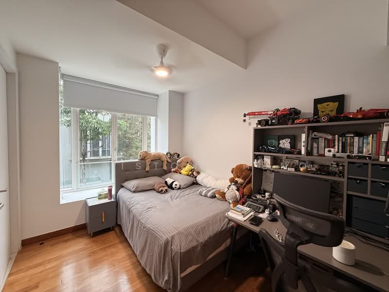 The Greenwood, 247 Greenwood Avenue, 5 Bedrooms, 3,000 sqft, Terraced House For Sale, by Alliston Chung, 500141930 - Bedroom - PropertyGuru.com.sg