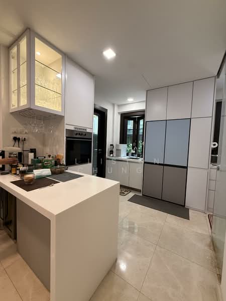 The Greenwood, 247 Greenwood Avenue, 5 Bedrooms, 3,000 sqft, Terraced House For Sale, by Alliston Chung, 500141930 - Kitchen - PropertyGuru.com.sg