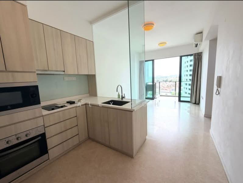Thomson Three, 21 Bright Hill Drive, 2 Bedrooms, 732 sqft, Condominium For Rent, by Alex Goh, 500141955 - Kitchen - PropertyGuru.com.sg
