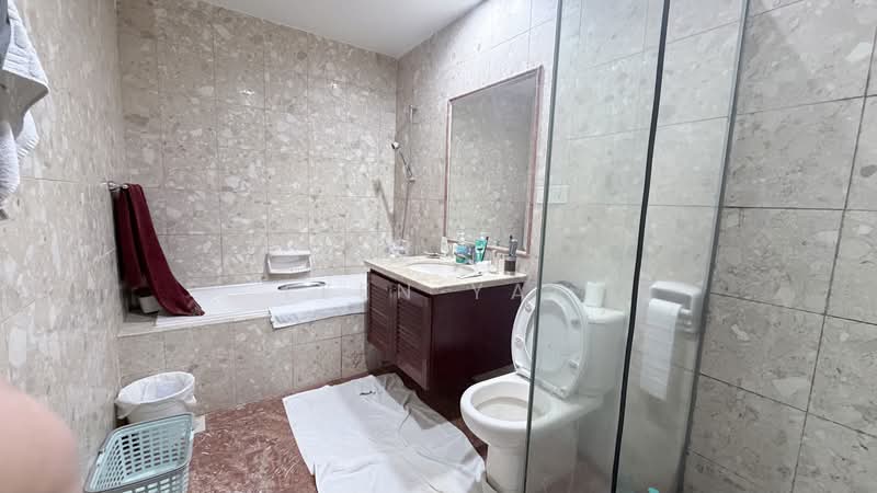 The Blossomvale, 900 Dunearn Road, 3 Bedrooms, 1,400 sqft, Condominium For Rent, by Leen Yap, 500141973 - Bathroom - PropertyGuru.com.sg