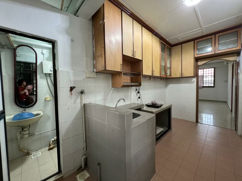 48 Tanglin Halt Road, 48 Tanglin Halt Road, 2 Bedrooms, 646 sqft, HDB Flat For Rent, by Diana Yow, 500141977 - Kitchen - PropertyGuru.com.sg