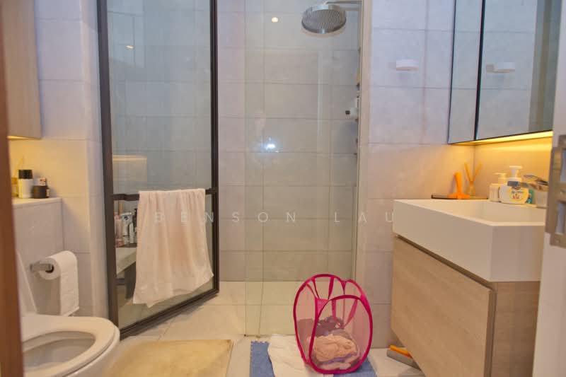 Cluny Park Residence, 99 Cluny Park Road, 2 Bedrooms, 1,421 sqft, Condominium For Rent, by Benson Lau, 500141980 - Bathroom - PropertyGuru.com.sg