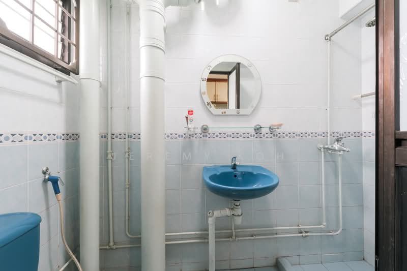 690D Choa Chu Kang Crescent, 690D Choa Chu Kang Crescent, 3 Bedrooms, 969 sqft, HDB Flat For Sale, by Jeremy Koh, 500142000 - Bathroom - PropertyGuru.com.sg