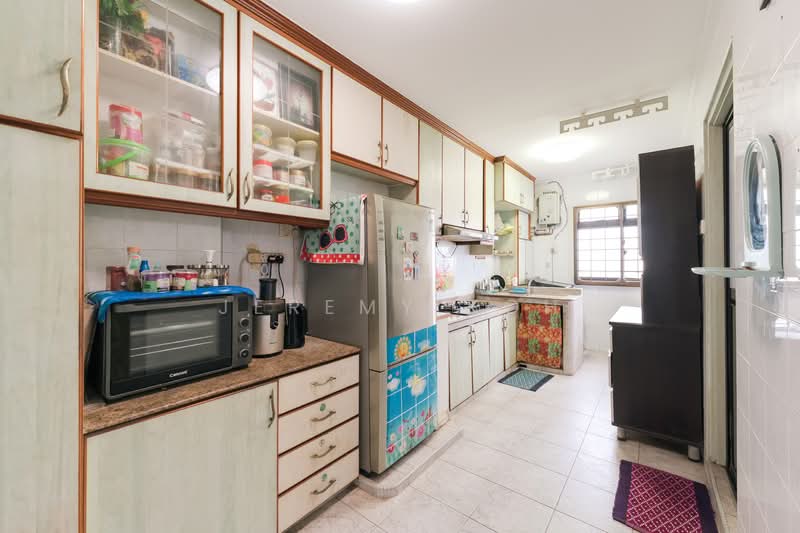 690D Choa Chu Kang Crescent, 690D Choa Chu Kang Crescent, 3 Bedrooms, 969 sqft, HDB Flat For Sale, by Jeremy Koh, 500142000 - Kitchen - PropertyGuru.com.sg