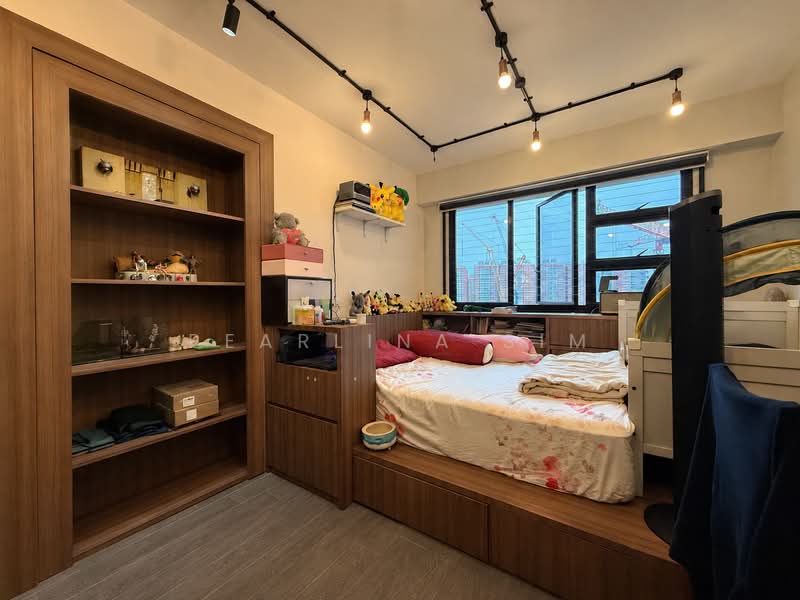 464A Bukit Batok West Avenue 8, 464A Bukit Batok West Avenue 8, 3 Bedrooms, 1,216 sqft, HDB Flat For Sale, by Pearlina Sim, 500142001 - Bedroom - PropertyGuru.com.sg