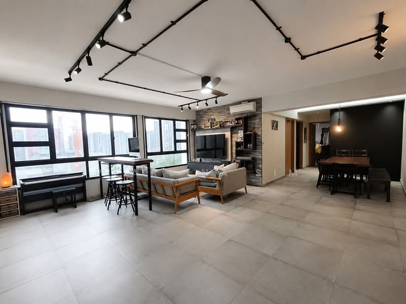 464A Bukit Batok West Avenue 8, 464A Bukit Batok West Avenue 8, 3 Bedrooms, 1,216 sqft, HDB Flat For Sale, by Pearlina Sim, 500142001 - Living Room - PropertyGuru.com.sg