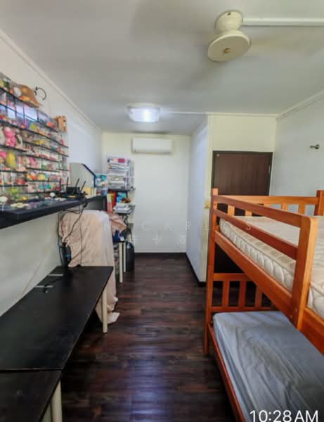 156 Simei Road, 156 Simei Road, 3 Bedrooms, 1,119 sqft, HDB Flat For Sale, by Tan Carlos 陈卡洛, 500142007 - Bedroom - PropertyGuru.com.sg