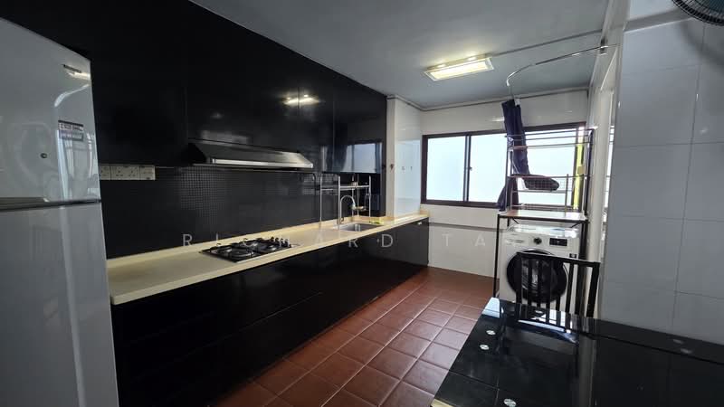 321 Ubi Avenue 1, 321 Ubi Avenue 1, 2 Bedrooms, 680 sqft, HDB Flat For Rent, by Richard Tay, 500142012 - Kitchen - PropertyGuru.com.sg