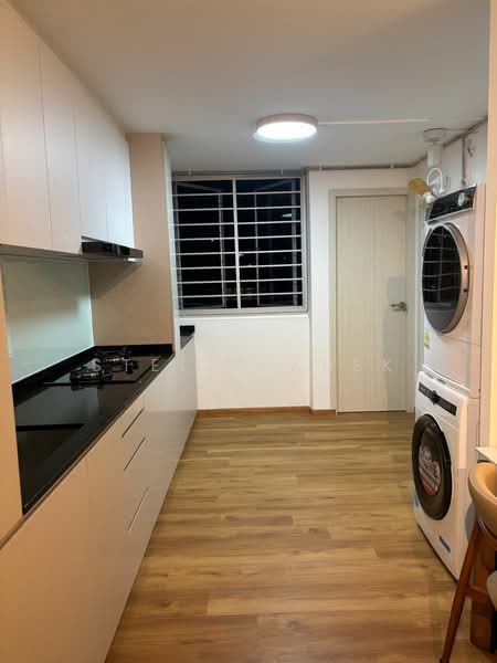 5 Ghim Moh Road, 5 Ghim Moh Road, Room Rental, 170 sqft, HDB Flat For Rent, by Stella Kuek, 500142027 - Kitchen - PropertyGuru.com.sg