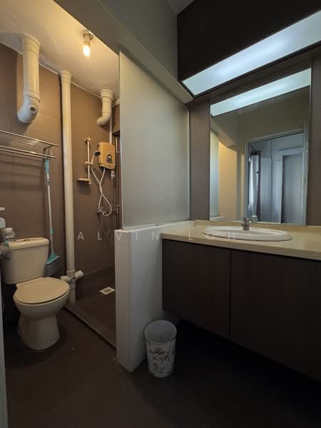 8 Haig Road, 8 Haig Road, Room Rental, 150 sqft, HDB Flat For Rent, by Alvin Loh, 500142037 - Bathroom - PropertyGuru.com.sg