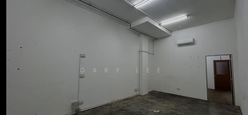 Uni-Tech Centre, 55 Toh Guan Rd East, 1,302 sqft, Factory / Workshop (B2) For Sale, by Gary Lee, 500142044 - Interior - CommercialGuru.com.sg