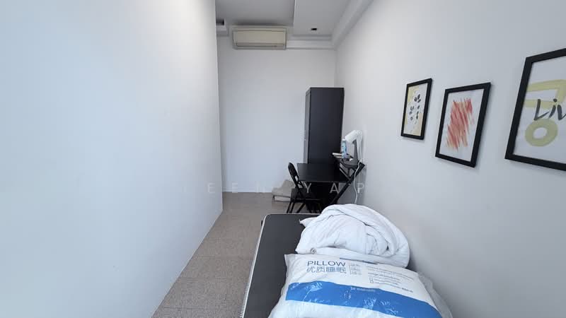 Queens, 10 Stirling Road, Room Rental, 100 sqft, Condominium For Rent, by Leen Yap, 500142049 - Interior - PropertyGuru.com.sg