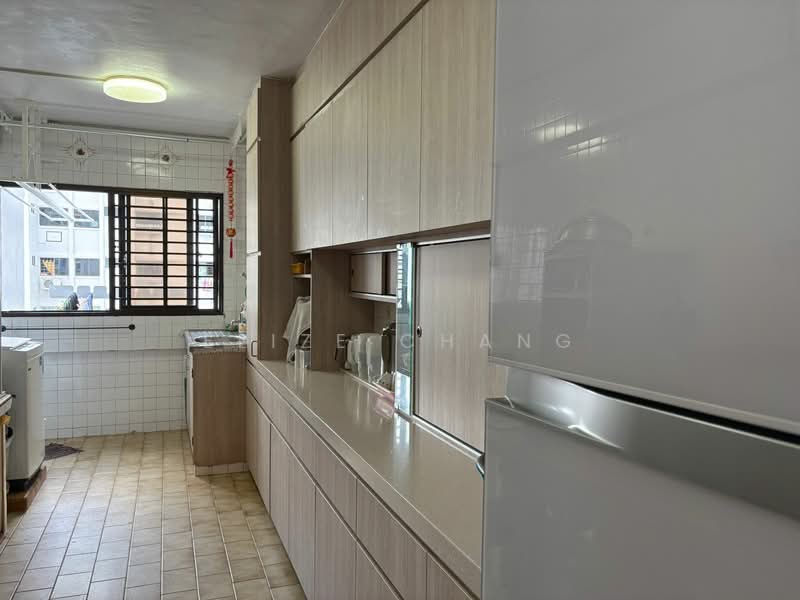 163 Bukit Batok Street 11, 163 Bukit Batok Street 11, 3 Bedrooms, 1,130 sqft, HDB Flat For Sale, by Elize Chang, 500142051 - Kitchen - PropertyGuru.com.sg