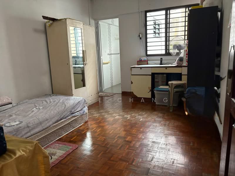 163 Bukit Batok Street 11, 163 Bukit Batok Street 11, 3 Bedrooms, 1,130 sqft, HDB Flat For Sale, by Elize Chang, 500142051 - Bedroom - PropertyGuru.com.sg