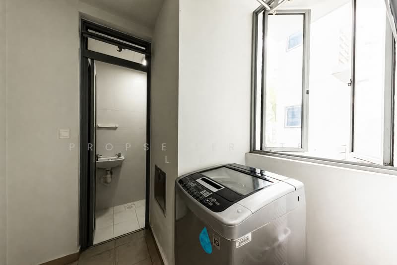The Canopy, 71 Yishun Avenue 11, 3 Bedrooms, 1,195 sqft, Executive Condominium For Sale, by ADNIX LIU, 500142064 - Bathroom - PropertyGuru.com.sg