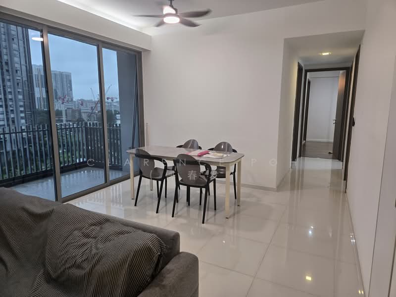 Hundred Trees, 87 West Coast Drive, 3 Bedrooms, 1,163 sqft, Condominium For Sale, by Clarence Poh (傅春发), 500142101 - Living Room - PropertyGuru.com.sg