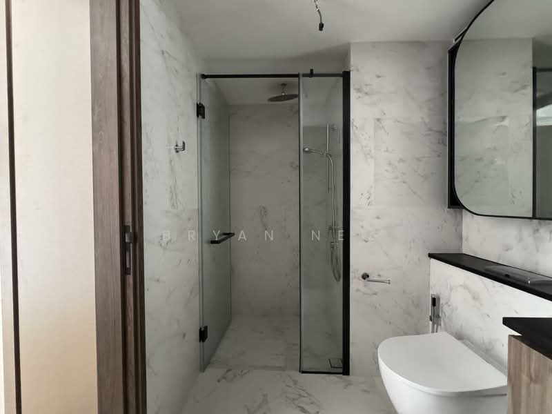 Sceneca Residence, Tanah Merah Kechil Link, 3 Bedrooms, 904 sqft, Condominium For Sale, by Bryan Neo, 500142104 - Bathroom - PropertyGuru.com.sg