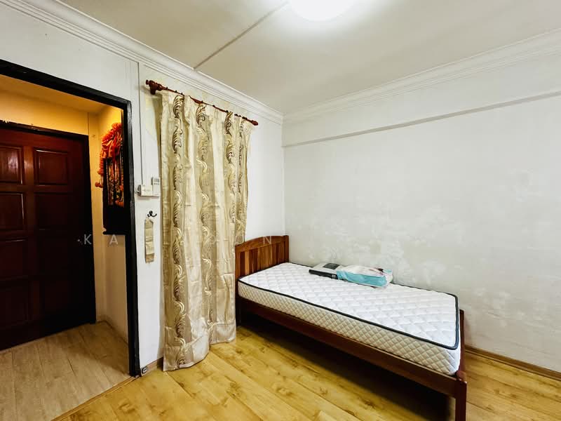 509 West Coast Drive, 509 West Coast Drive, Room Rental, 160 sqft, HDB Flat For Rent, by Kar Loon Choong, 500142109 - Bedroom - PropertyGuru.com.sg