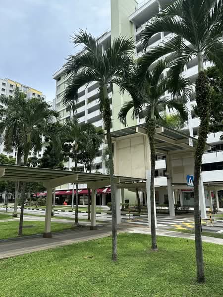 34 Cassia Crescent, 34 Cassia Crescent, 2 Bedrooms, 732 sqft, HDB Flat For Rent, by Lim Y X, 500142113 - PropertyGuru.com.sg