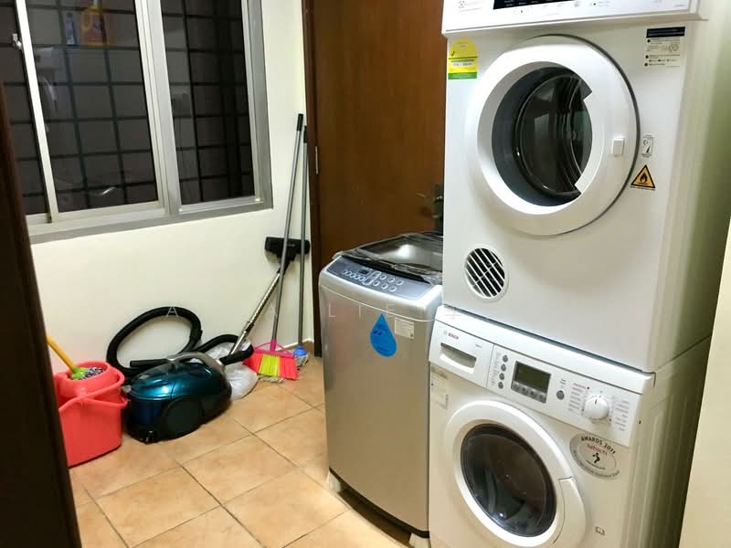 Spacious 4 Bedroom next to Fort Canning MRT, , 4 Bedrooms, 1,572 sqft, Apartment For Sale, by Aina Lie 李艾娜, 500142119 - Interior - PropertyGuru.com.sg