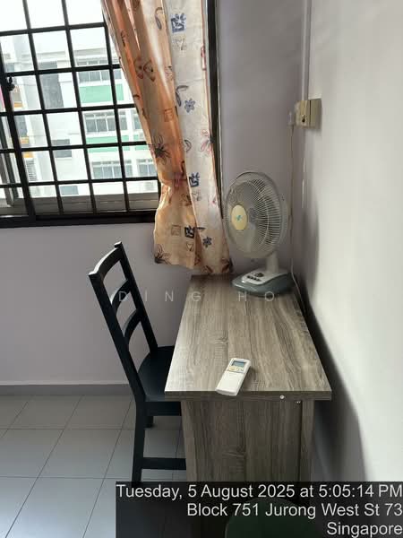 751 Jurong West Street 73, 751 Jurong West Street 73, 3 Bedrooms, 1,313 sqft, HDB Flat For Rent, by Ding Ho, 500142127 - Study - PropertyGuru.com.sg