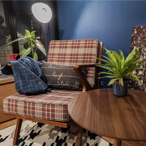93 Geylang Bahru, 93 Geylang Bahru, 2 Bedrooms, 731 sqft, HDB Flat For Sale, by Clauson Seah, 500142129 - Living Room - PropertyGuru.com.sg