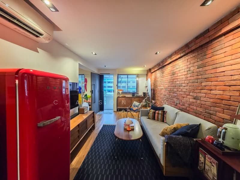 93 Geylang Bahru, 93 Geylang Bahru, 2 Bedrooms, 731 sqft, HDB Flat For Sale, by Clauson Seah, 500142129 - Living Room - PropertyGuru.com.sg