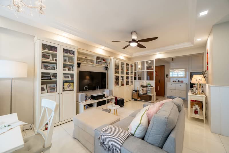 487C Choa Chu Kang Avenue 5, 487C Choa Chu Kang Avenue 5, 4 Bedrooms, 1,216 sqft, HDB Flat For Sale, by Zach Sabai, 500142130 - Living Room - PropertyGuru.com.sg