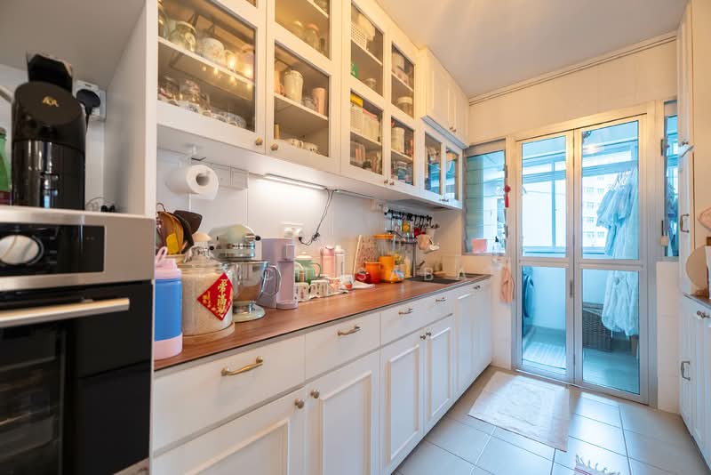487C Choa Chu Kang Avenue 5, 487C Choa Chu Kang Avenue 5, 4 Bedrooms, 1,216 sqft, HDB Flat For Sale, by Zach Sabai, 500142130 - Kitchen - PropertyGuru.com.sg