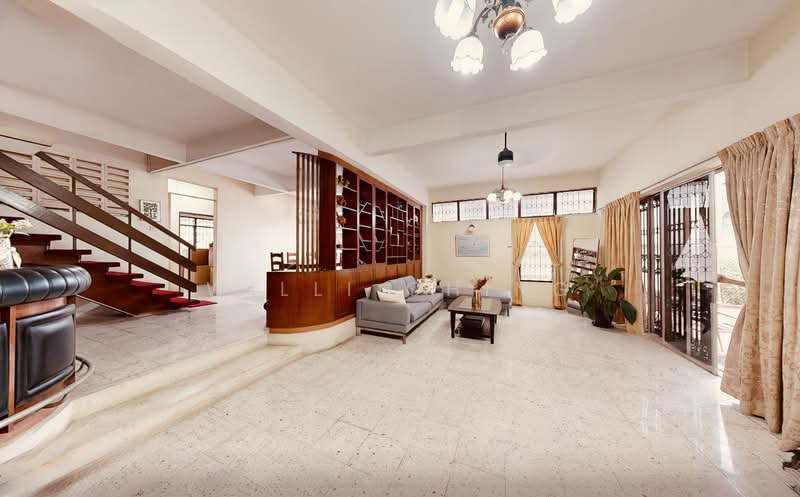2-storey plus basement 6 bedrm Semi-D near Serangoon MRT, NEX, Maris Stella & PLMGS, , 6 Bedrooms, 3,110 sqft, Semi-Detached House For Sale, by Willi Ching, 500142132 - Living Room - PropertyGuru.com.sg