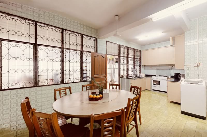 2-storey plus basement 6 bedrm Semi-D near Serangoon MRT, NEX, Maris Stella & PLMGS, , 6 Bedrooms, 3,110 sqft, Semi-Detached House For Sale, by Willi Ching, 500142132 - PropertyGuru.com.sg