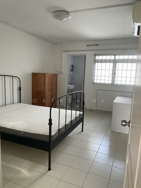 303 Yishun Central, 303 Yishun Central, 3 Bedrooms, 1,130 sqft, HDB Flat For Sale, by Catherine Lan, 500142136 - Bedroom - PropertyGuru.com.sg