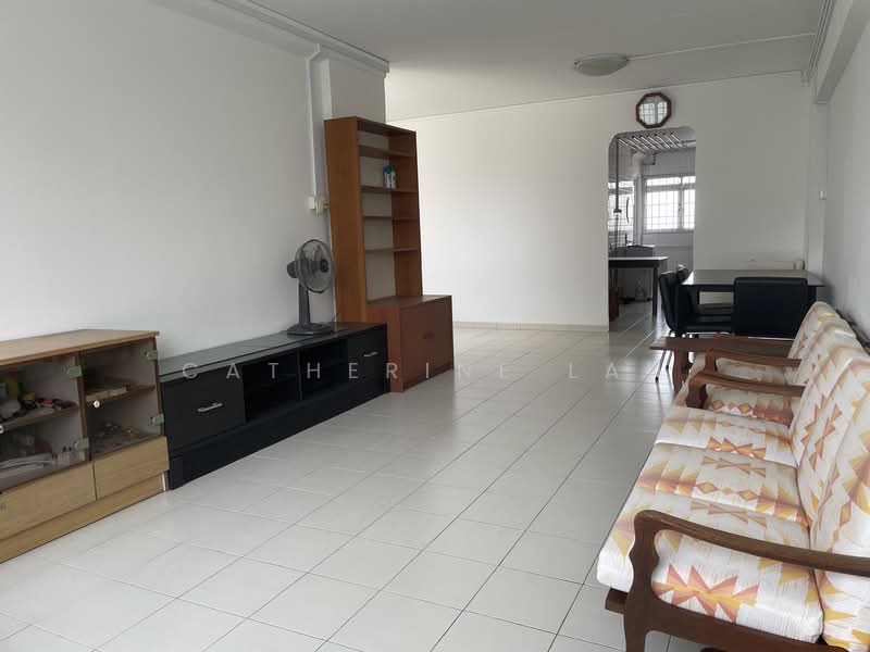 303 Yishun Central, 303 Yishun Central, 3 Bedrooms, 1,130 sqft, HDB Flat For Sale, by Catherine Lan, 500142136 - Living Room - PropertyGuru.com.sg