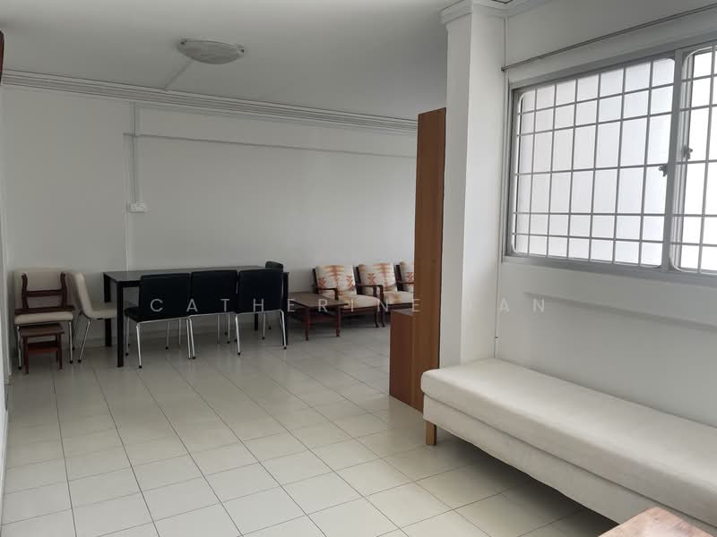 303 Yishun Central, 303 Yishun Central, 3 Bedrooms, 1,130 sqft, HDB Flat For Sale, by Catherine Lan, 500142136 - Living Room - PropertyGuru.com.sg