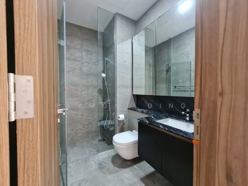 Daintree Residence, 11L Toh Tuck Road, 2 Bedrooms, 678 sqft, Condominium For Sale, by Raymond Ding, 500142145 - Bathroom - PropertyGuru.com.sg
