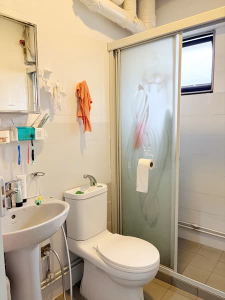 683A Woodlands Drive 62, 683A Woodlands Drive 62, Room Rental, 120 sqft, HDB Flat For Rent, by Abby Lee, 500142149 - Bathroom - PropertyGuru.com.sg