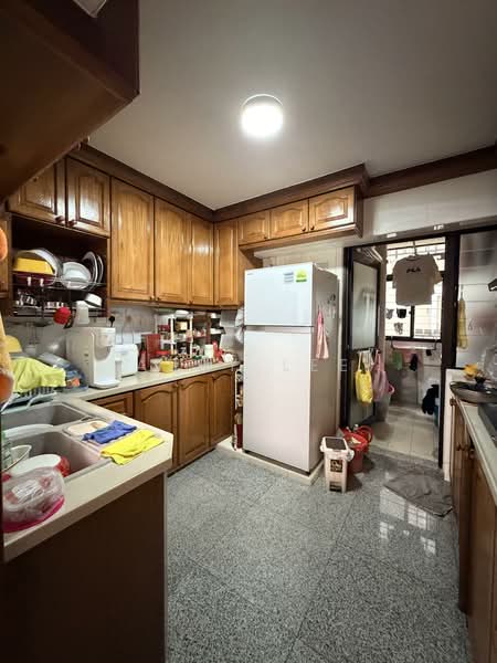 683A Woodlands Drive 62, 683A Woodlands Drive 62, Room Rental, 120 sqft, HDB Flat For Rent, by Abby Lee, 500142149 - Kitchen - PropertyGuru.com.sg