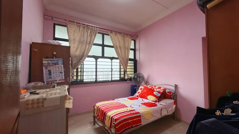 290F Bukit Batok Street 24, 290F Bukit Batok Street 24, 3 Bedrooms, 1,291 sqft, HDB Flat For Sale, by Vivien Zheng, 500142175 - Bedroom - PropertyGuru.com.sg
