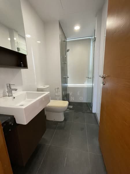 The Parc Condominium, 3 West Coast Walk, Room Rental, 150 sqft, Condominium For Rent, by Liu Siqi, 500142193 - Bathroom - PropertyGuru.com.sg