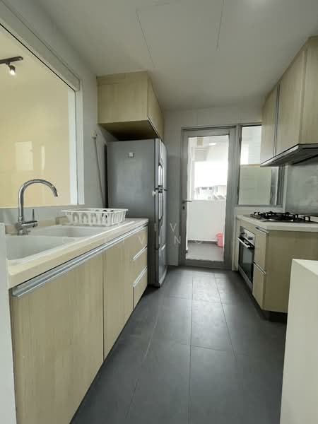 The Parc Condominium, 3 West Coast Walk, Room Rental, 150 sqft, Condominium For Rent, by Liu Siqi, 500142193 - Kitchen - PropertyGuru.com.sg