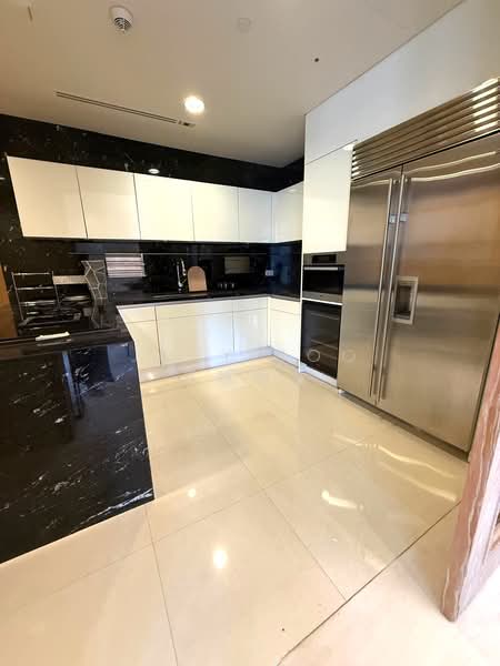 The Ritz-Carlton Residences, 65 Cairnhill Road, Orchard / River Valley, 3 Bedrooms, 2,831 sqft, Condominium For Sale, by Joey Soo 苏瞳祖儿, 500142198 - Kitchen - PropertyGuru.com.sg