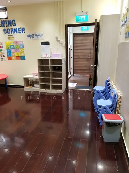Blk 482 Jurong West Sreet 41, Jurong West St 41, 1,819 sqft, Shop / Shophouse For Rent, by Sivan S/O Thangarajoo, 500142210 - Interior - CommercialGuru.com.sg