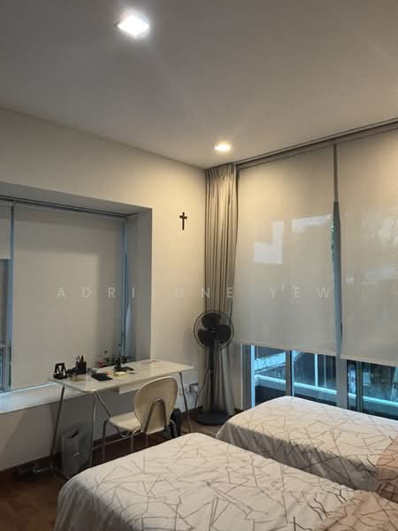 Move in condition semi D at Beauty World MRT, Yuk Tong Avenue, 6 Bedrooms, 4,350 sqft, Semi-Detached House For Rent, by Adrienne Yew, 500142221 - Bedroom - PropertyGuru.com.sg