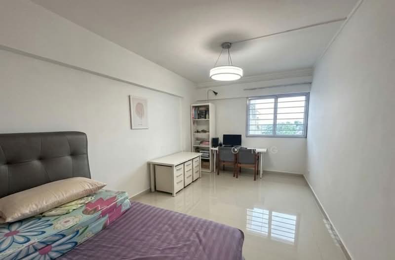 546 Jurong West Street 42, 546 Jurong West Street 42, 3 Bedrooms, 1,108 sqft, HDB Flat For Sale, by Sandy Hong, 500142226 - Bedroom - PropertyGuru.com.sg
