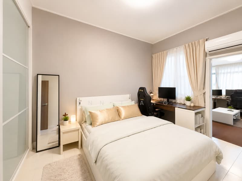 Waringin Park, Waringin Park, 4 Bedrooms, 2,000 sqft, Terraced House For Sale, by Lynn Tiang, 500142253 - Bedroom - PropertyGuru.com.sg