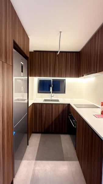 Lentor Modern, 7 Lentor Central, 2 Bedrooms, 732 sqft, Condominium For Sale, by Kua WanTing, 500142260 - Kitchen - PropertyGuru.com.sg