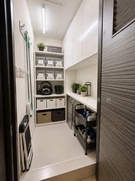 118 Bishan Street 12, 118 Bishan Street 12, 3 Bedrooms, 958 sqft, HDB Flat For Sale, by Ben ANG 洪振財, 500142261 - Store Room - PropertyGuru.com.sg