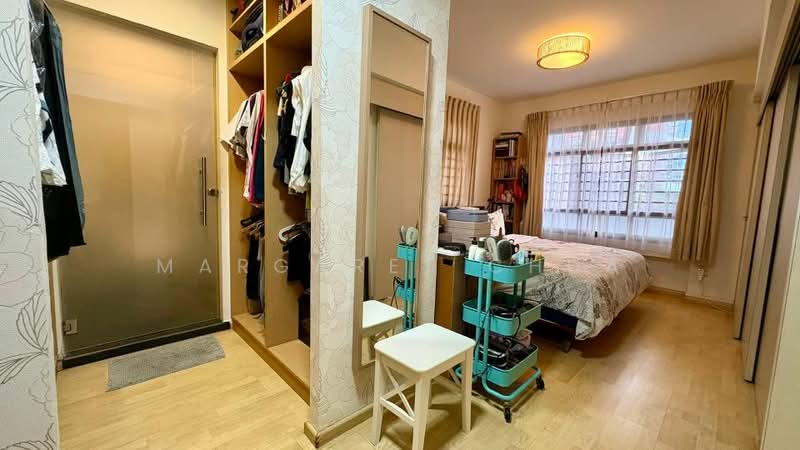 75B Redhill Road, 75B Redhill Road, 3 Bedrooms, 1,238 sqft, HDB Flat For Sale, by Margaret Chua, 500142262 - Bedroom - PropertyGuru.com.sg