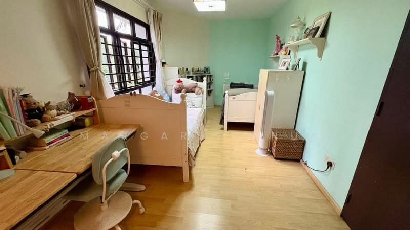 75B Redhill Road, 75B Redhill Road, 3 Bedrooms, 1,238 sqft, HDB Flat For Sale, by Margaret Chua, 500142262 - Bedroom - PropertyGuru.com.sg